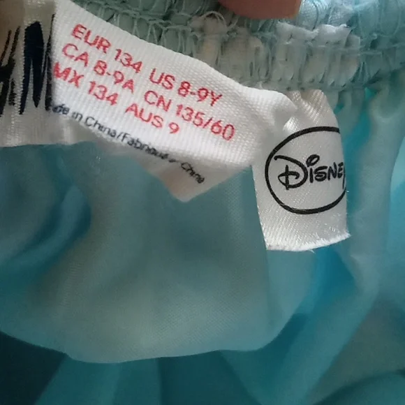 ⭐️ Host Pick ⭐️ H&M Disney | Frozen Theme Pull On Skirt - Picture 5 of 7